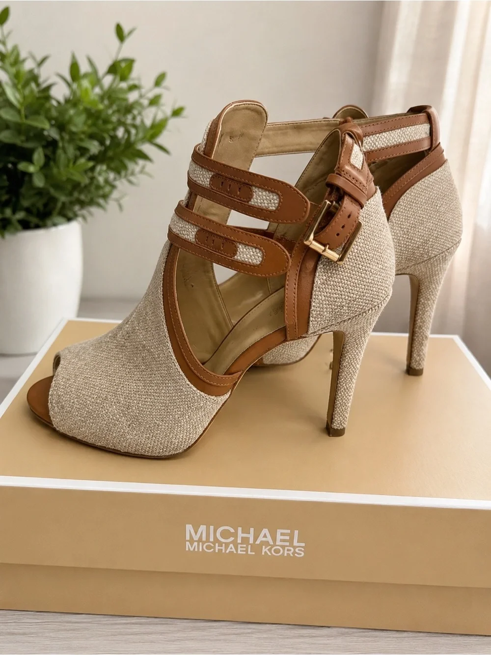 Michael Kors Blaze open toe